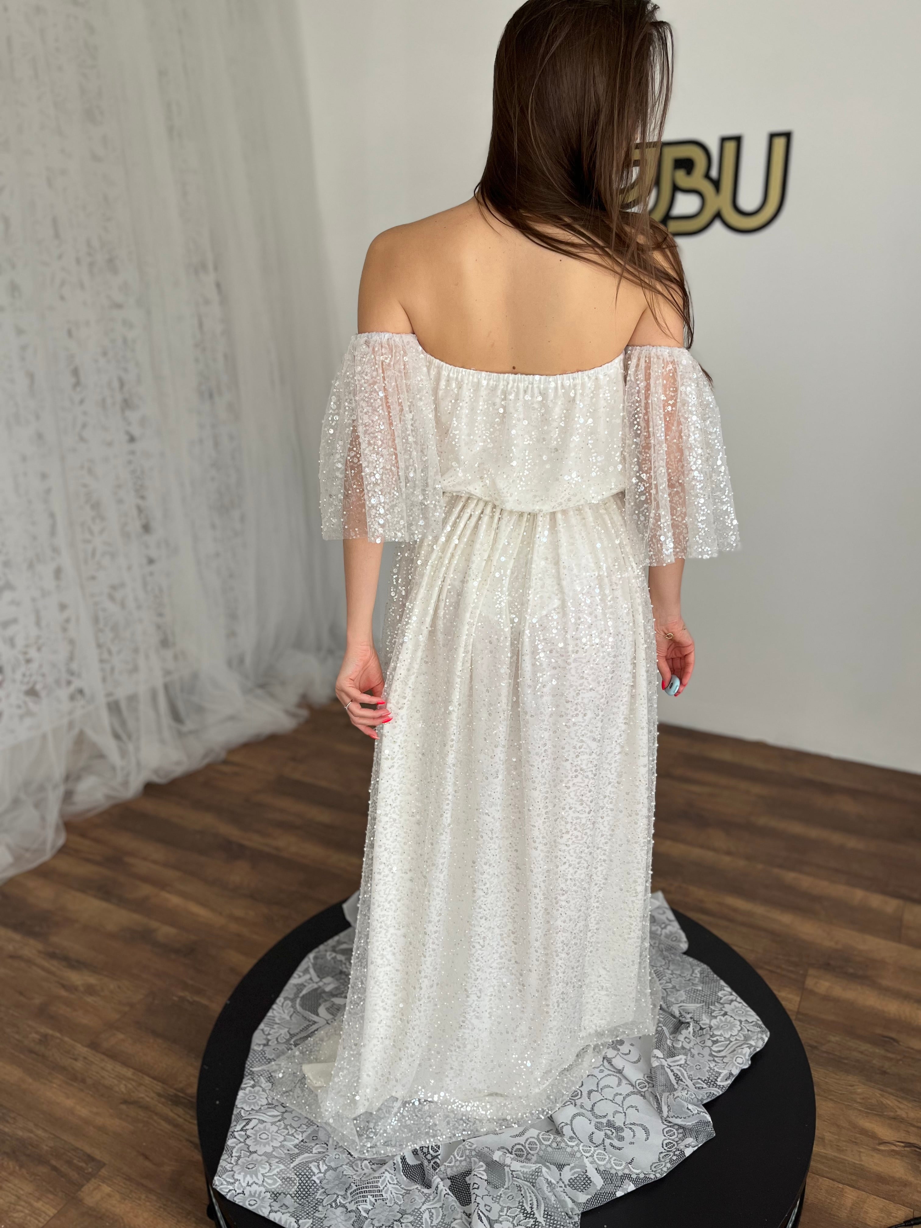 kismama ruha bérlés, alkalmi kismama ruha kölcsönzés, elegáns kismama ruha bérlés, kismama fotózás ruha bérlés, kismama esküvői ruha bérlés, különleges kismama ruha kölcsönzés, bérelhető menyasszonyi ruha 2025 kollekció, menyasszonyi ruha kölcsönző, fotózáshoz kismama ruha bérlés budapest, stílusos kismama ruha esküvőre, csipkés menyasszonyi ruha bérlés, kényelmes menyasszonyi ruha terhes nőknek