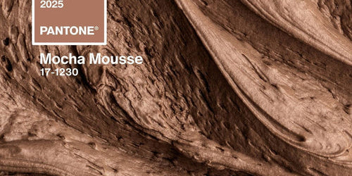 Az idei 2025 év színe - Mocha Mousse - Esküvői segédlet